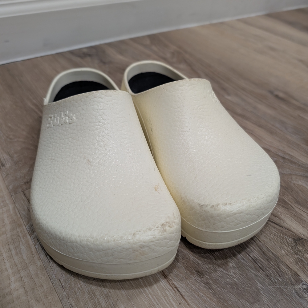 Super Birki White Clogs